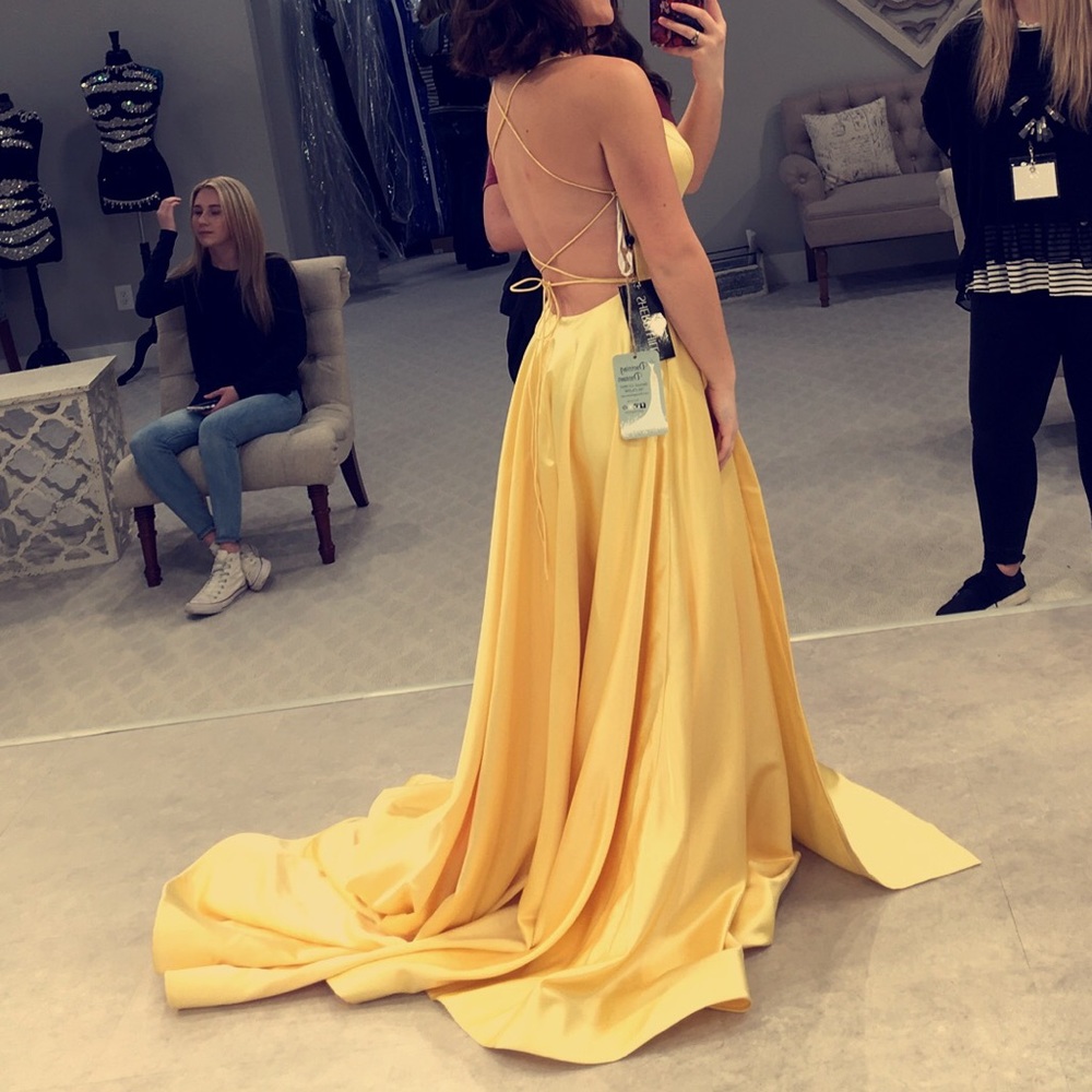 Sherri Hill Prom Dress Size 4